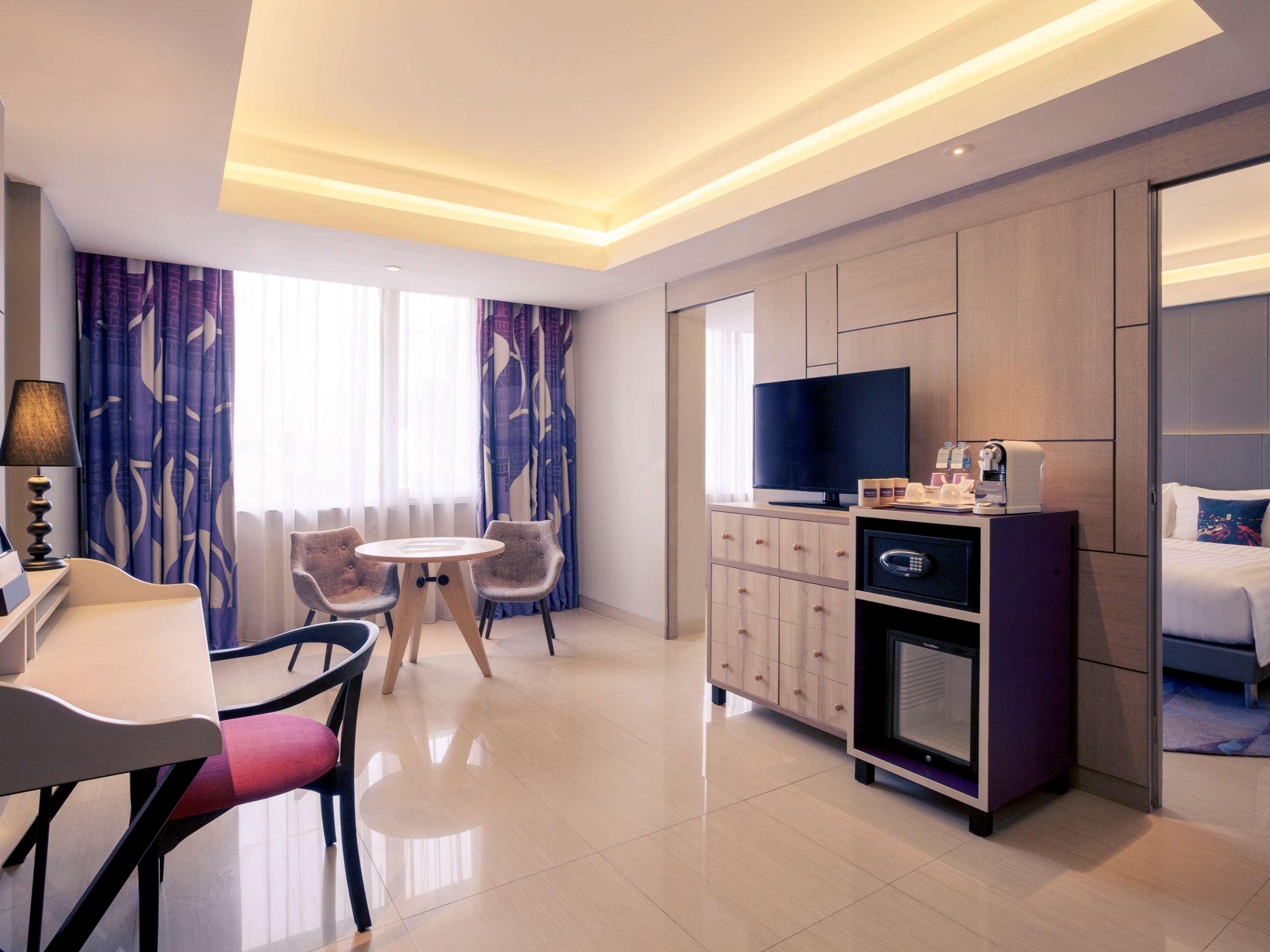Mercure Jakarta Sabang Exteriör bild
