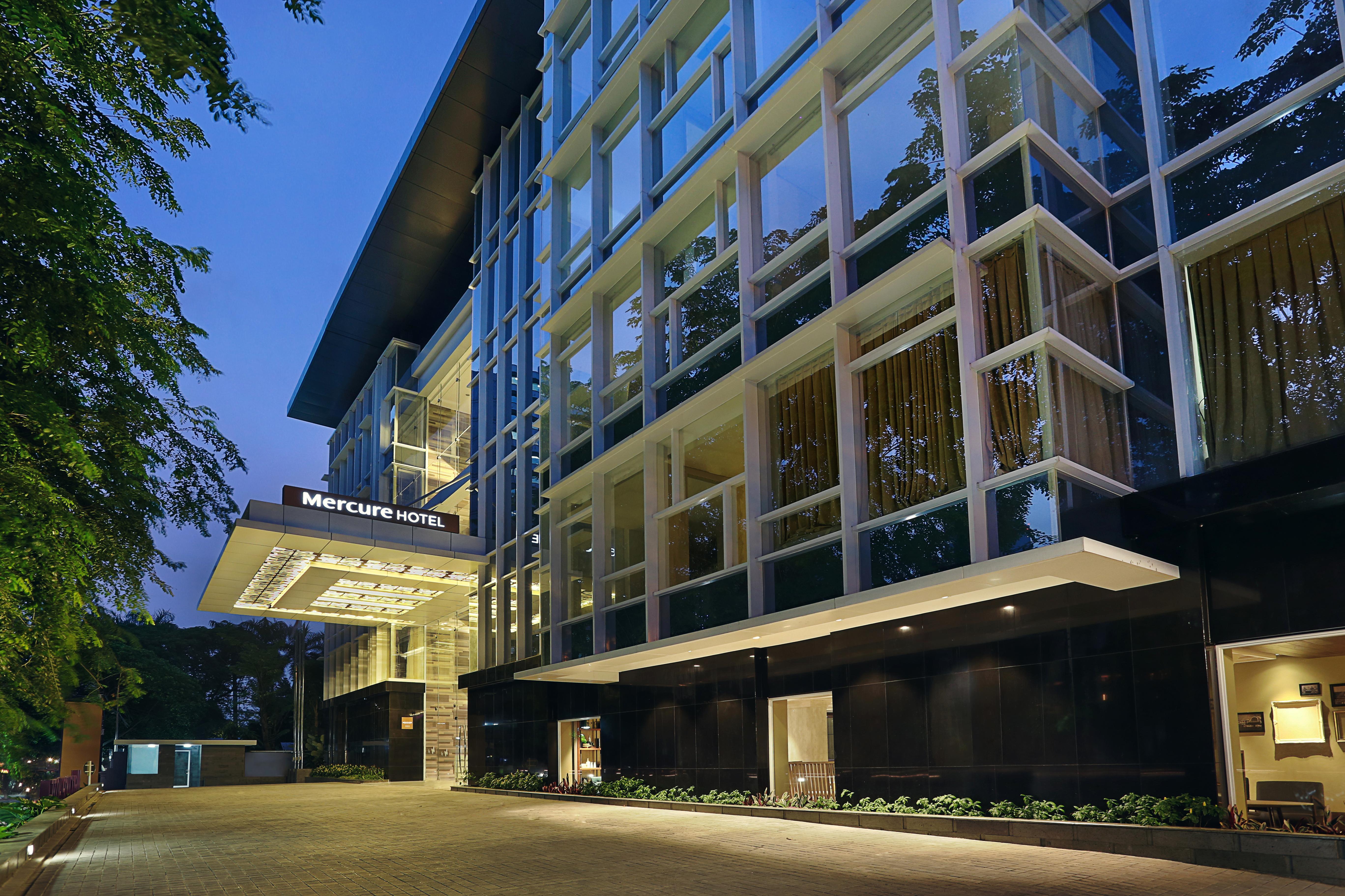 Mercure Jakarta Sabang Exteriör bild