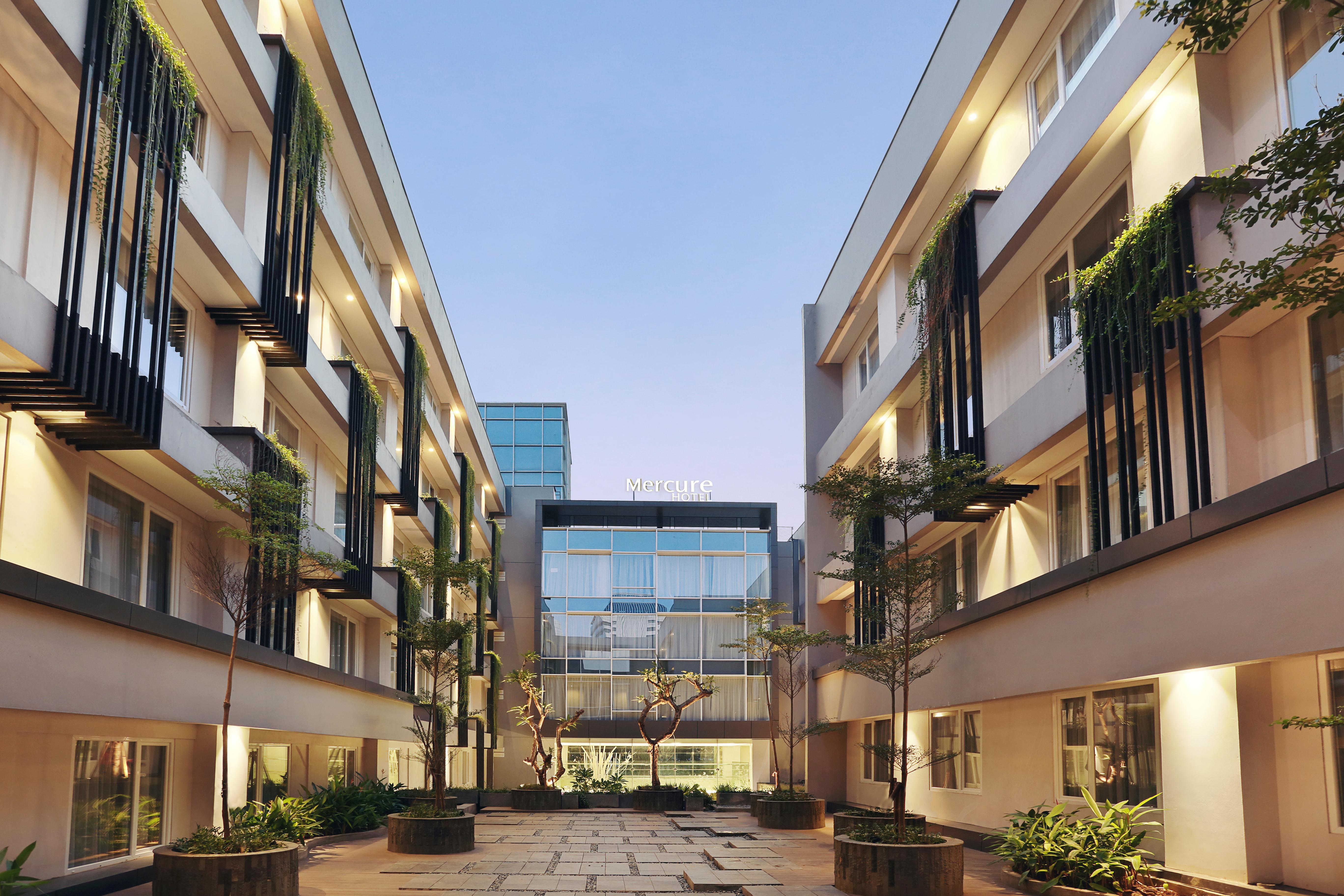 Mercure Jakarta Sabang Exteriör bild