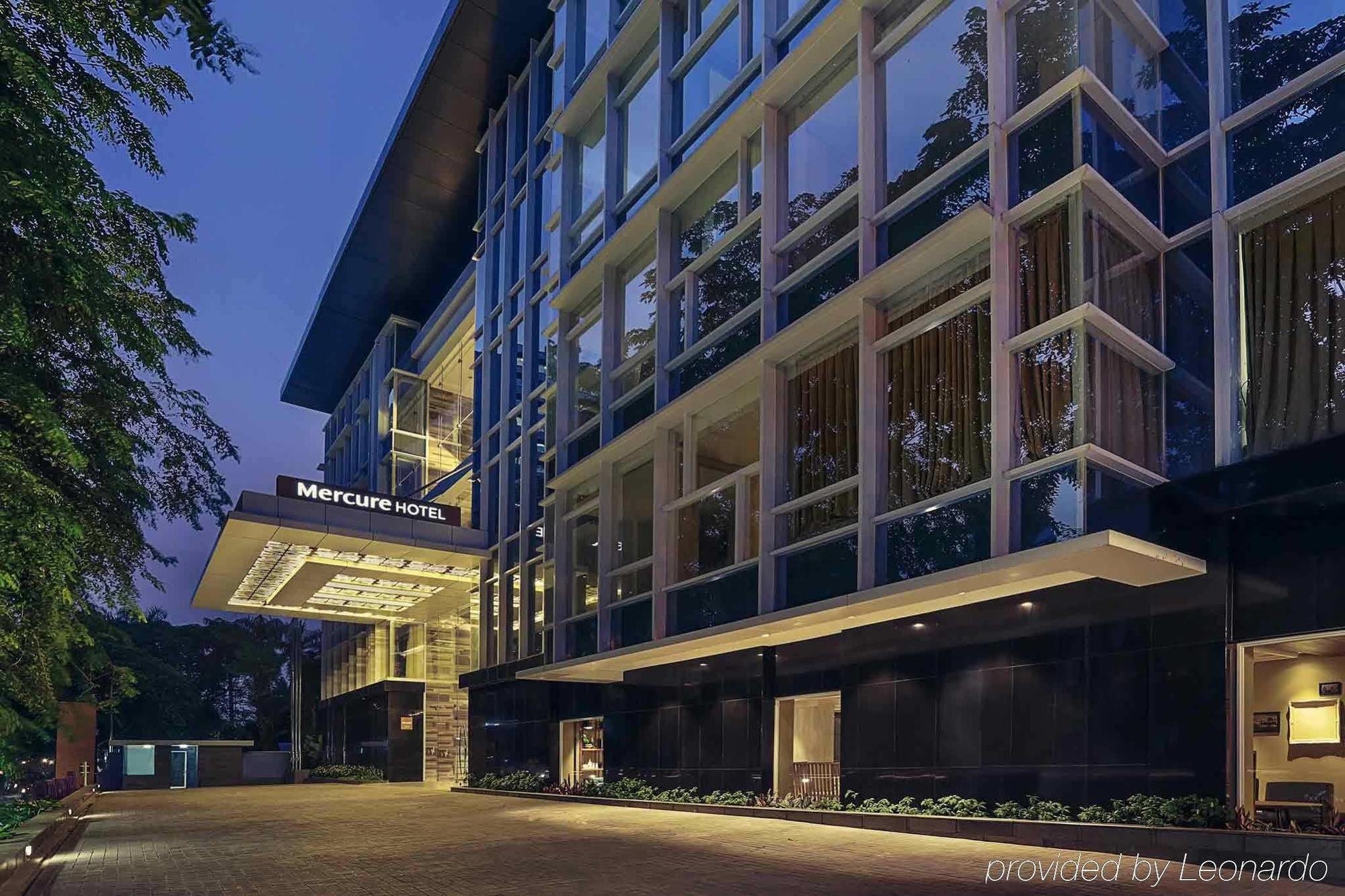 Mercure Jakarta Sabang Exteriör bild